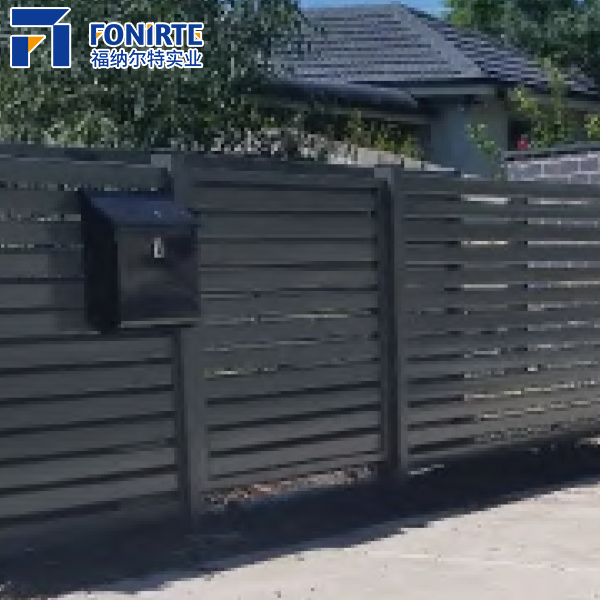 Modern Durable Aluminum Slat Fence Panels Lawn Fence Edging Decorative Garden Security Waterproof Outdoor Low Cost